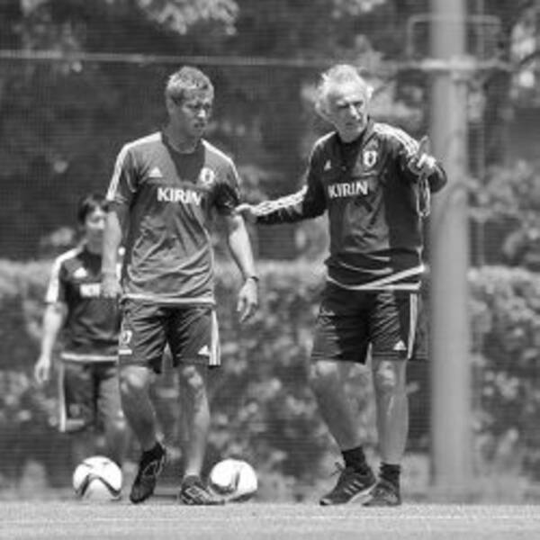 タイ戦 辛勝 サッカー日本代表ハリル監督はマジで解任5秒前だっ 16年9月17日 エキサイトニュース タイ戦 辛勝 サッカー日本代表ハリル監督はマジで解任5秒前だっ 16年9月17日 エキサイトニュース