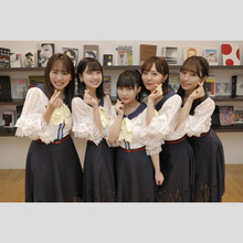 HKT48と女子トーク！持ち物やアクセからコスメまでいろいろ聞いちゃいました（前編）