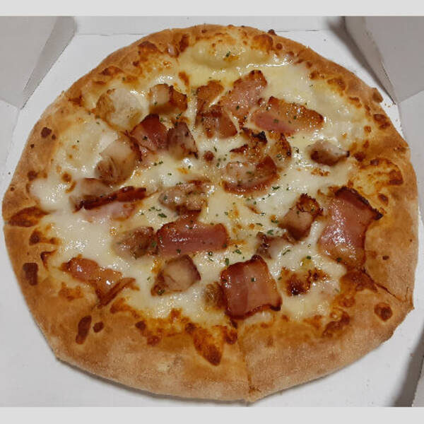 全品半額 はガチだった ドミノ ピザがテイクアウト販売を強化するワケ 年6月18日 エキサイトニュース