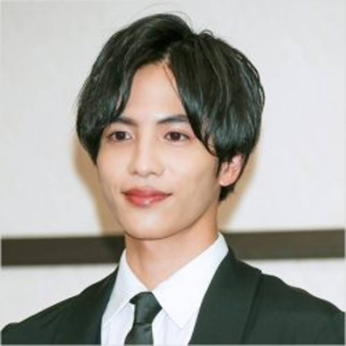 志尊淳が明かした 職務質問で大事な箇所チェック 体験に 偽警官 を疑う声 22年5月15日 エキサイトニュース