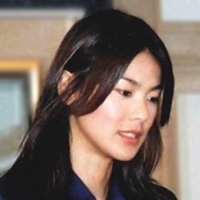 江角マキコが電撃引退を発表するも「事実上の干され女優だった」