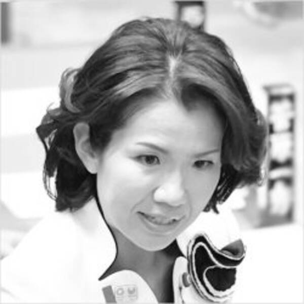 豊田真由子議員のモノマネをお笑い芸人が続々と特訓中 17年7月11日 エキサイトニュース