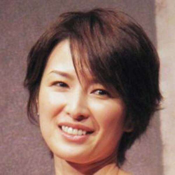 吉瀬美智子 ブランケット キャッツ の白衣の獣医役が酷評されたワケ 17年8月4日 エキサイトニュース