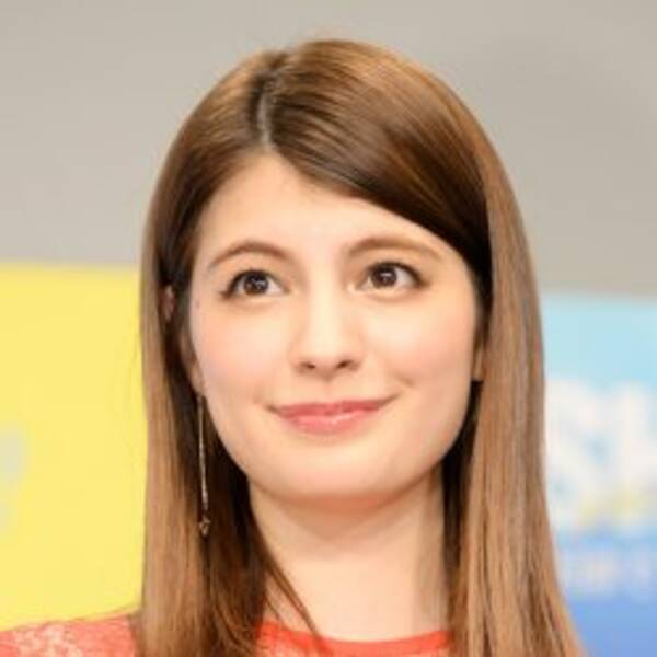 マギー 美脚写真の連続投稿はあの 短足モデル への当てつけか 18年4月14日 エキサイトニュース