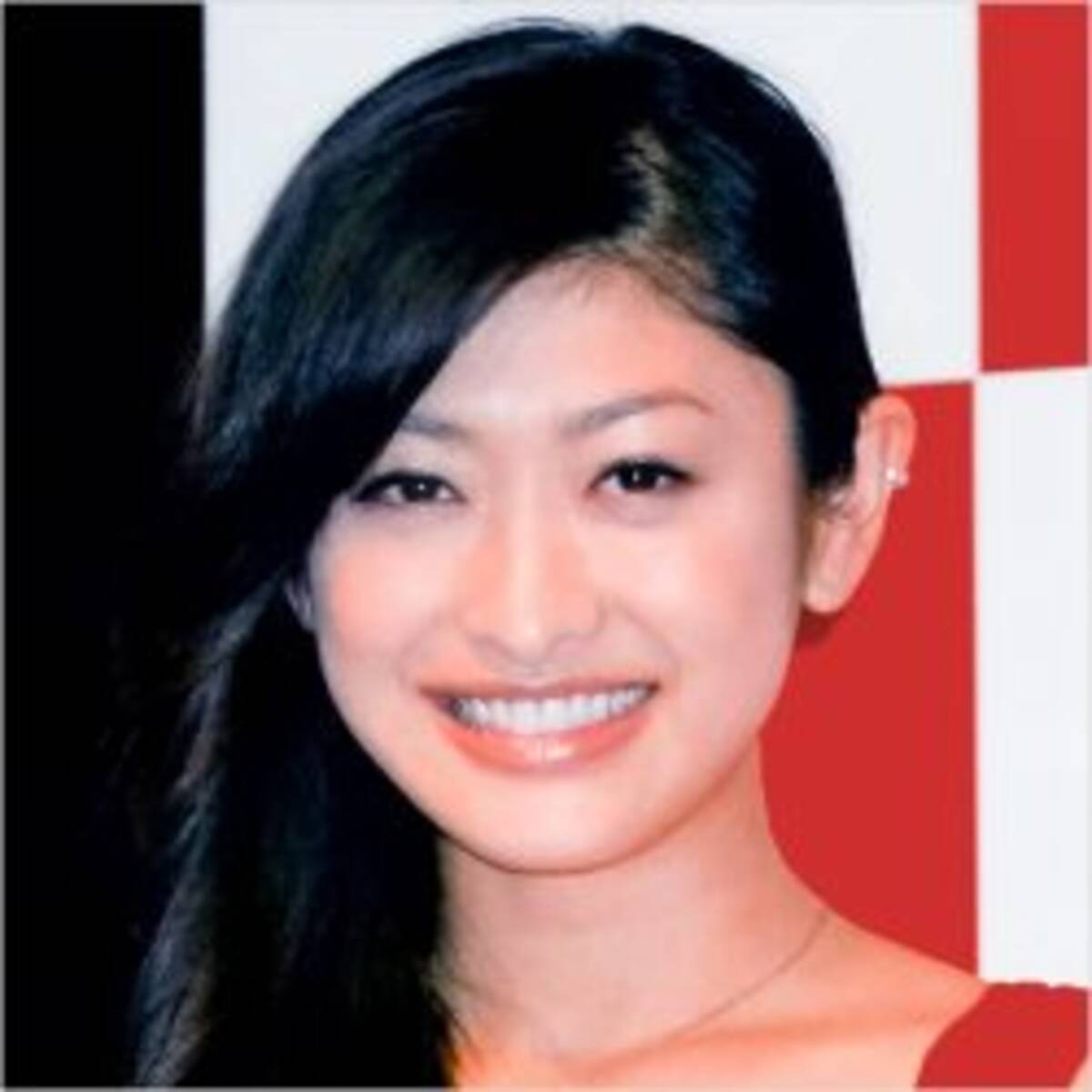 山田優の母親が優とそっくりで若々しいと大反響 娘を公開処刑しちゃった 19年5月16日 エキサイトニュース