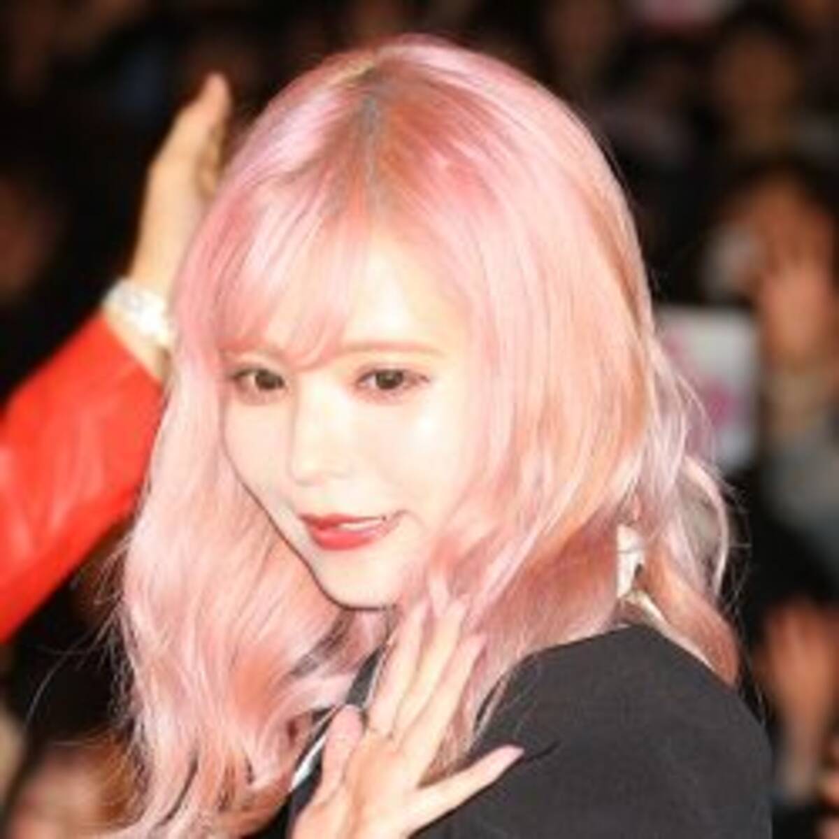 優れた 髪の毛 ピンク 芸能人 新しい壁紙のファッション