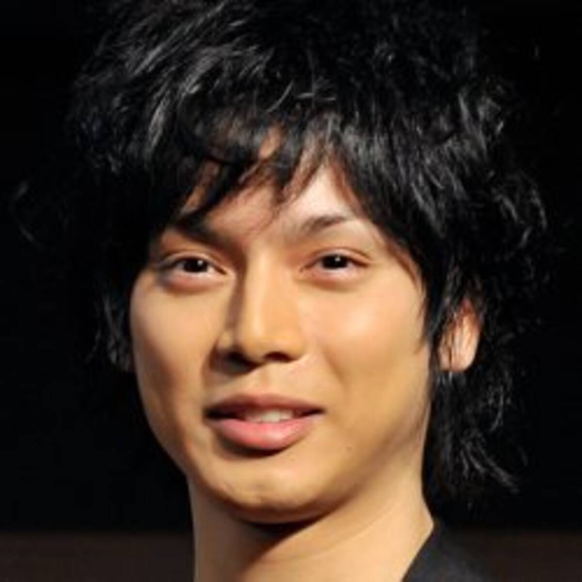 水嶋ヒロ 自身のバーチャルを公開も だいぶ美化されてない のツッコミ 19年10月日 エキサイトニュース