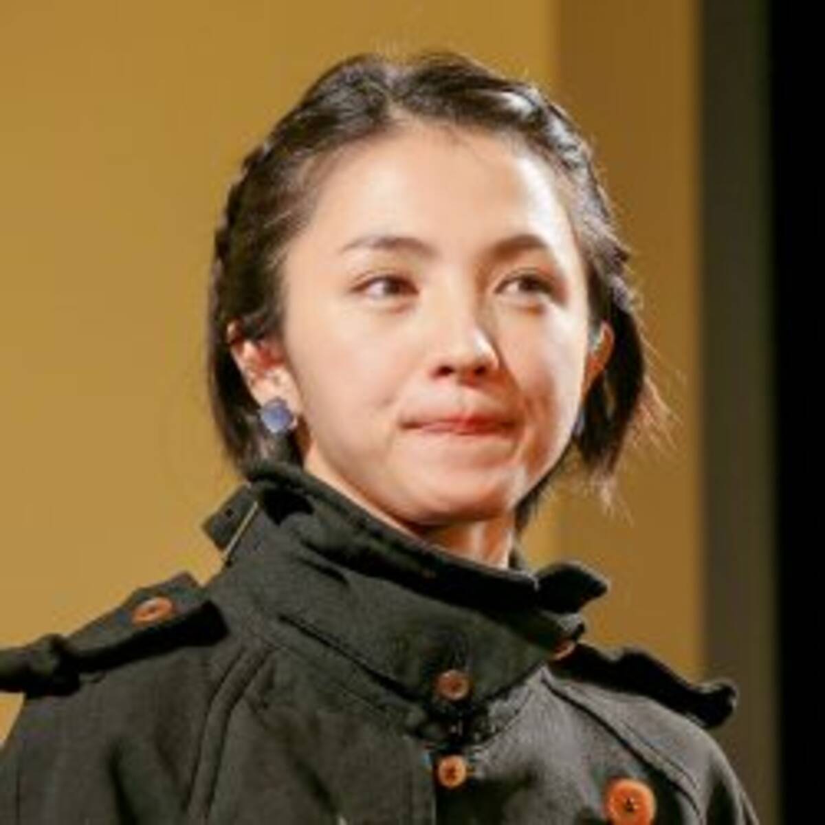 満島ひかり デザインしたネックレスに批判の声のワケ 22年4月26日 エキサイトニュース