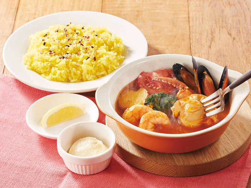 え、のせちゃう？ ハンバーグに熱々「カニコロ」をのせた冬メニューがジョナサンで