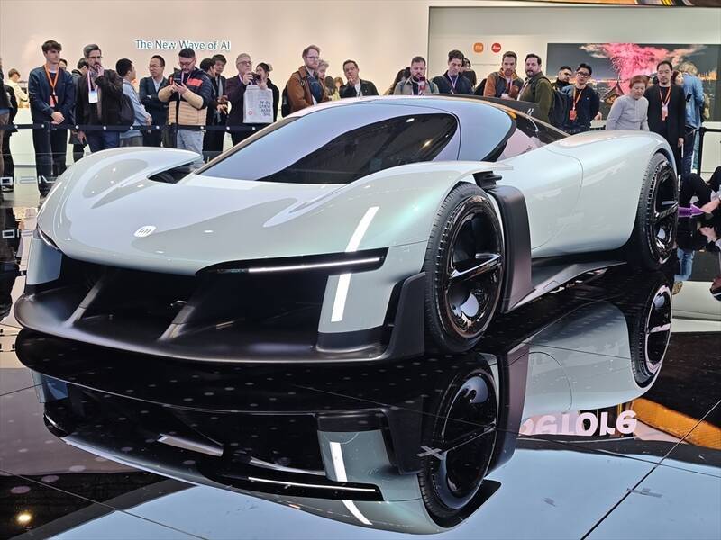 【Xiaomi Vision Gran Turismo】ただのスマホ屋とはもう呼べない！ 空力と知性が融合した次世代ハイパーカー登場