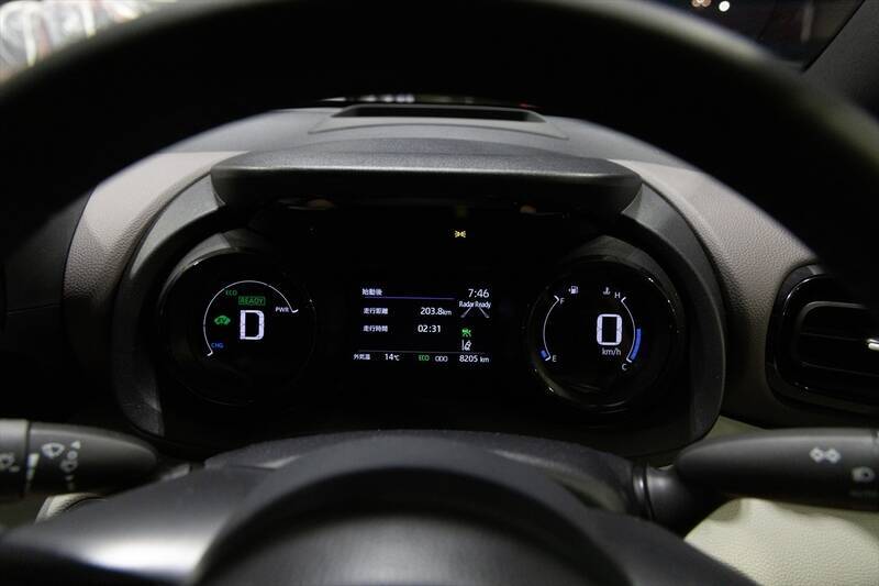 トヨタ「ヤリスHV」で熊本〜東京1200km走破！ リッター33km超えの驚異的燃費と引き換えに失ったもの