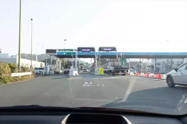 「トヨタ「ヤリスHV」で熊本〜東京1200km走破！ リッター33km超えの驚異的燃費と引き換えに失ったもの」の画像