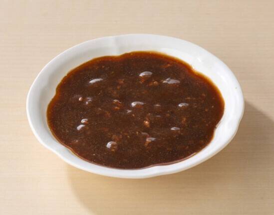 にんにくと背脂の「背徳」スープで食べ放題！リュウジ×安元洋貴がしゃぶしゃぶを監修