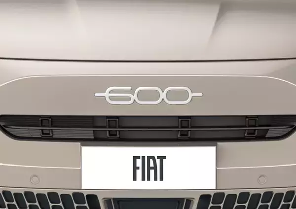 「フィアットの限定車、今度は“カフェラテ味”!? 200台限定「600 Hybrid La Prima Caffelatte」発売」の画像