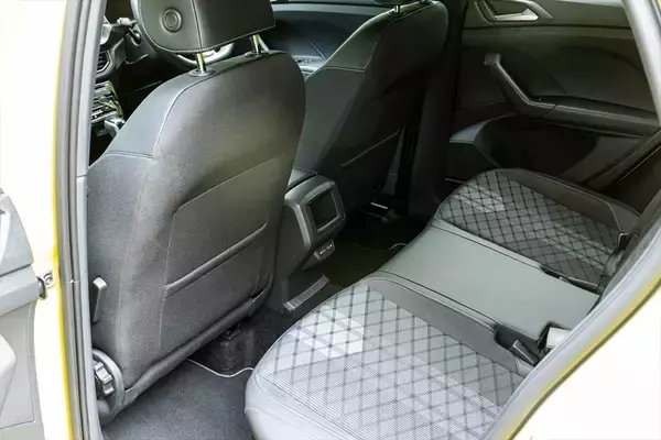 「3年連続輸入SUVナンバーワン「T-Cross」の実力は？ マイナーチェンジで魅力がマシマシ！」の画像