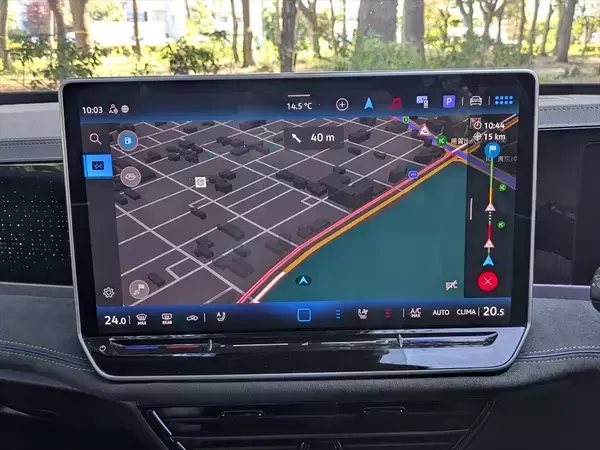 「なぜセダンを廃止した？ ワゴン一本勝負に出た新型パサートの「潔さと勝算」」の画像