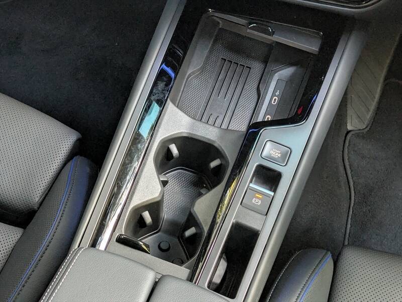 なぜセダンを廃止した？ ワゴン一本勝負に出た新型パサートの「潔さと勝算」