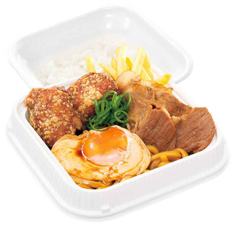 夢のボリューム定食！ 肉×からあげ×ポテトの「すき焼き盛り」が気になりすぎ