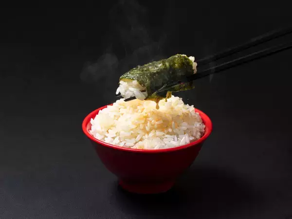 「ライス無料、海苔増量に！「究極家系めし」をお得楽しめる「12周年祭」を逃すな」の画像