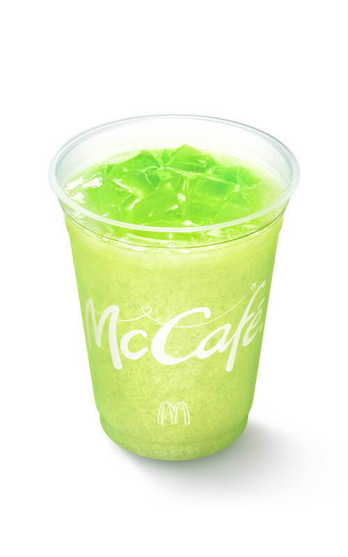 マクドナルド「ももスムージー」今年も！ 新作「マスカット」も気になる