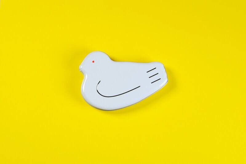 SNSで話題！ 1枚入缶の鳩サブレーがかわいすぎる……！鳩の日（8/10）限定発売