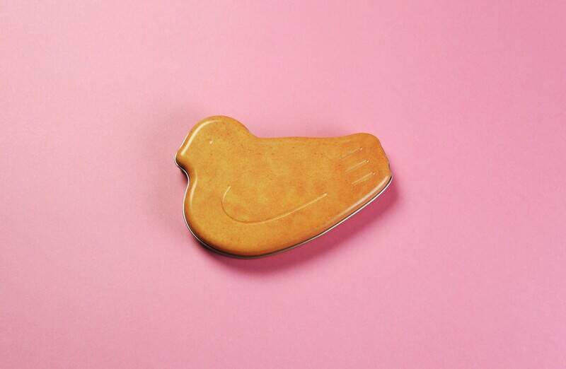 SNSで話題！ 1枚入缶の鳩サブレーがかわいすぎる……！鳩の日（8/10）限定発売