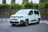 「国産ミニバンに飽きたらコレ！ クセ強なフランス車「ベルランゴ」は長距離ドライブの最高の相棒だった」の画像27