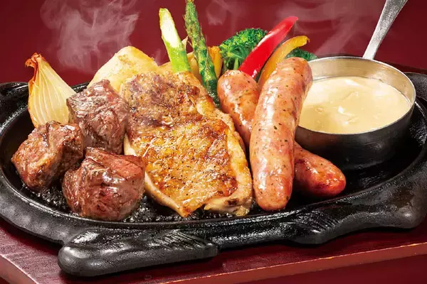 「バーニャカウダソースで野菜を食べよう フォルクス「彩り温野菜のバーニャカウダステーキフェア」」の画像