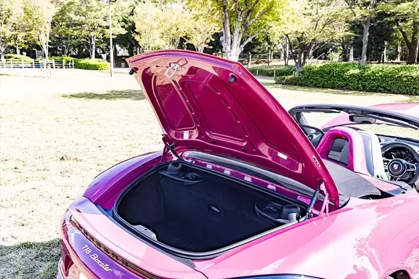 「718 ボクスターは、最も走りにストイックなポルシェだった！」の画像