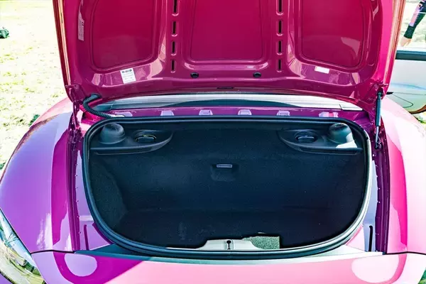 「718 ボクスターは、最も走りにストイックなポルシェだった！」の画像