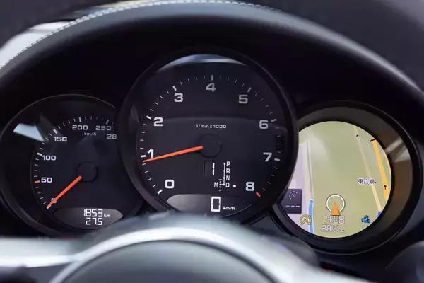 「718 ボクスターは、最も走りにストイックなポルシェだった！」の画像