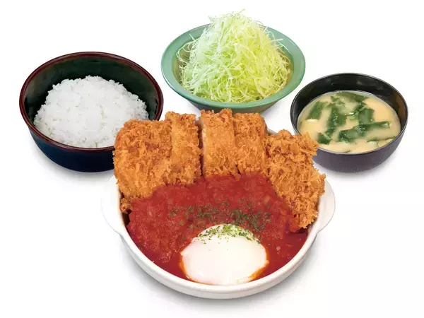 「デカすぎ！200g級「ジャンボチキンかつ」松のやに爆誕　うまトマ版も」の画像