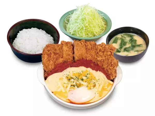 「デカすぎ！200g級「ジャンボチキンかつ」松のやに爆誕　うまトマ版も」の画像