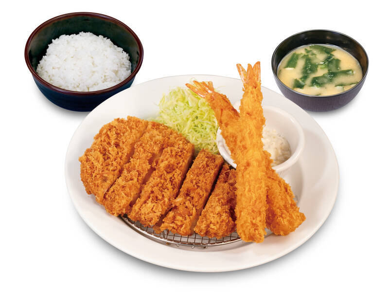 デカすぎ！200g級「ジャンボチキンかつ」松のやに爆誕　うまトマ版も