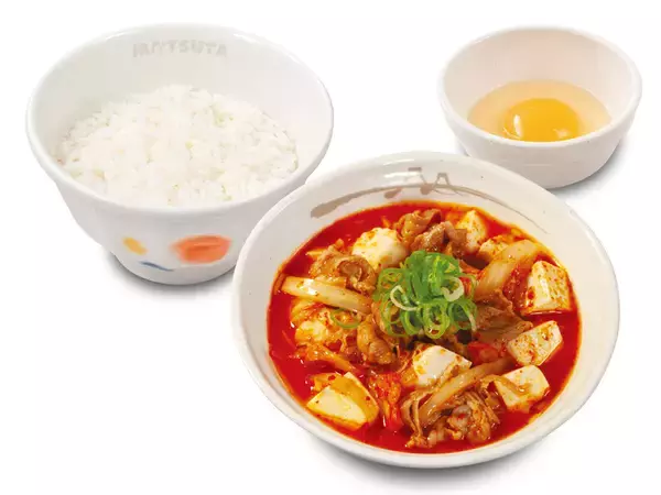 「【今週の注目】すき家の「麻辣湯」、マクドナルド人気チキン復活、カップヌードル「ペルー風」!?」の画像