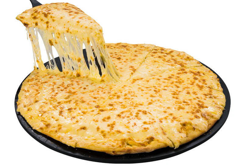 ヤバ！すべてが1kg「ドミノデカ盛り祭」ポテトもからあげも超ボリューミー