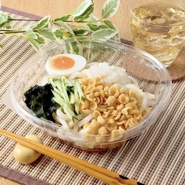 「ファミマ「冷し麺」全9種をリニューアル！ そば、うどん、冷し中華が「つるっ」と喉ごしアップ！」の画像