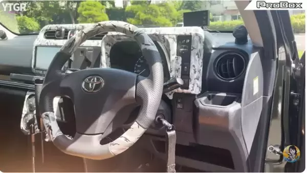 「商用バンが激変！ 予算15万円から始める「プロボックス」のアウトドア仕様カスタム」の画像