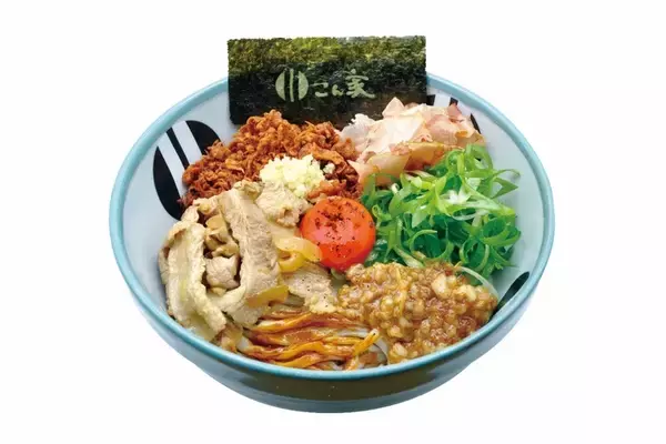 「うどんに背脂ドーン！ 極太麺の「油うどん」専門店が誕生、あの「せたが屋」が仕掛ける」の画像