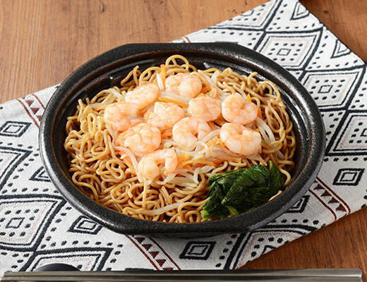 エビがこんなに…！ローソンに「海老上海風焼そば」など“ご褒美グルメ”6品が登場
