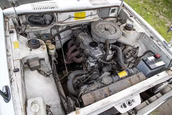 「DIYで実現する旧車ギャランのメンテ！ エンジンを動かす前に必ずしないといけないこと」の画像