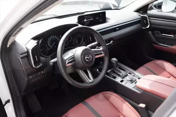 「「日本でも売って！」マツダの海外専売SUV＆EVを試乗して見えた、仕向地ごとの見事な味付け」の画像
