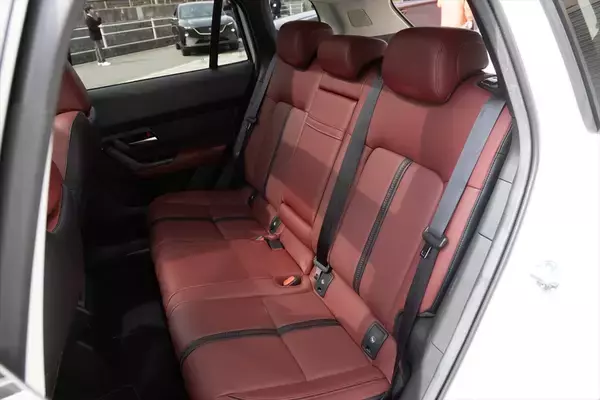 「「日本でも売って！」マツダの海外専売SUV＆EVを試乗して見えた、仕向地ごとの見事な味付け」の画像