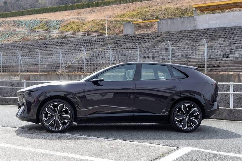 「日本でも売って！」マツダの海外専売SUV＆EVを試乗して見えた、仕向地ごとの見事な味付け