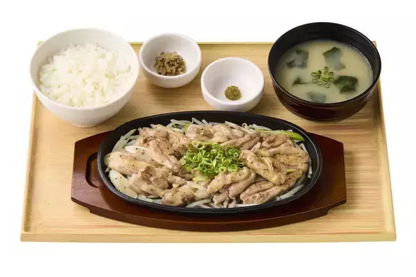「うまそ！やよい軒「せせり＆もも」柚子胡椒炒め、ご飯止まらない案件」の画像