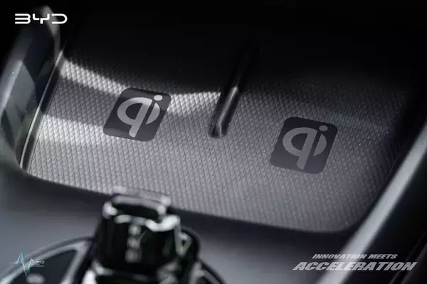 「100km/hまでわずか3.8秒！ BYDの新たなEV「SEAL」を日本上陸前に中国のサーキットで試した」の画像