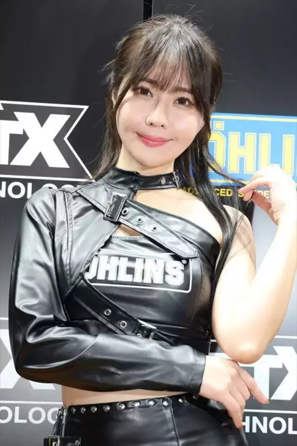 「ジャパンモビリティーショーを彩ったサプライヤーブースの美女たち」の画像