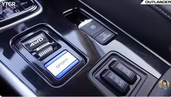 「200万円台で狙えるアウトランダーPHEV（2代目） 現行型が出た今が大チャンス!?」の画像
