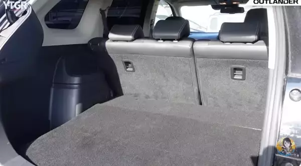 「200万円台で狙えるアウトランダーPHEV（2代目） 現行型が出た今が大チャンス!?」の画像