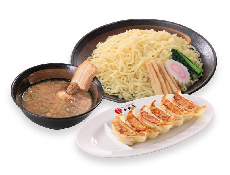 幸楽苑、濃厚魚介豚骨つけめん復活　麺1.5玉でガッツリ